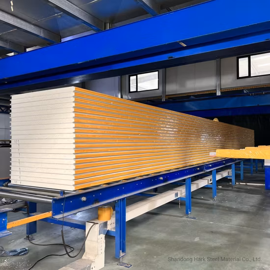 Low Price 30 40 50 80 100mm Polyurethane PIR/PUR/PU Foam Wall Metal Warehouse Building SIP Sandwich Panels